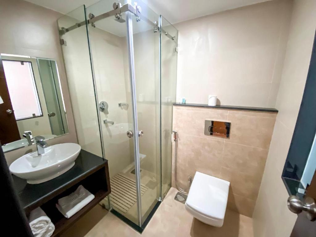 Hotel Tu Casa International Near Delhi Airport Нью-Делі Екстер'єр фото
