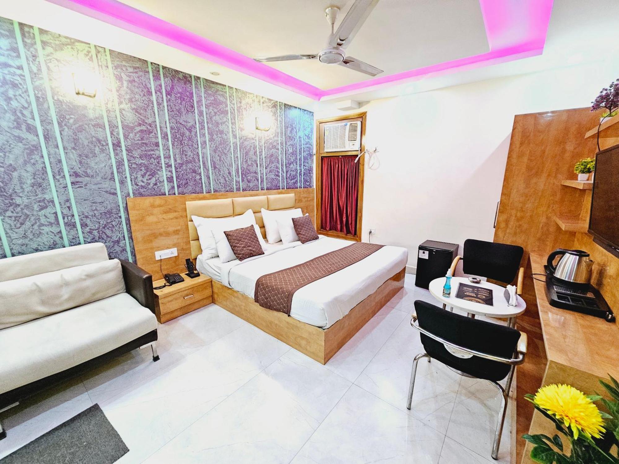 Hotel Tu Casa International Near Delhi Airport Нью-Делі Екстер'єр фото